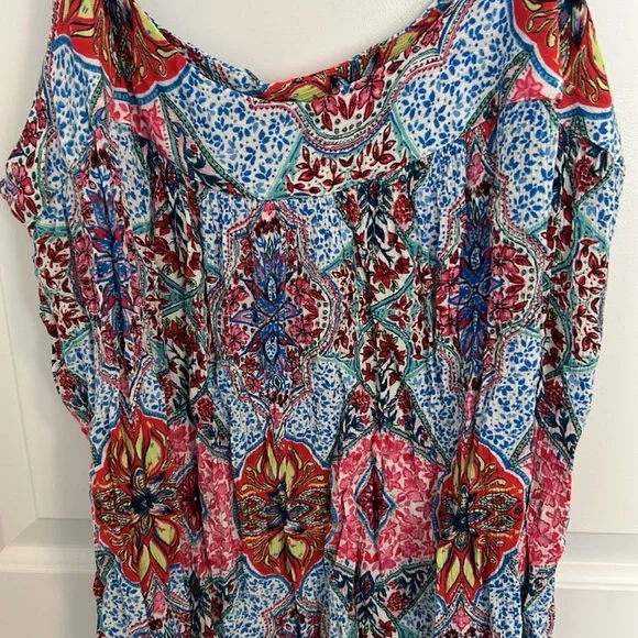 Gap Tank - Picture 2 of 6